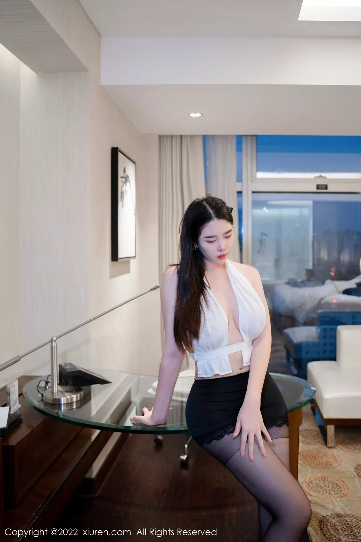 [XiuRen秀人网]第5917期樱桃小犊子写真-秀人资源网